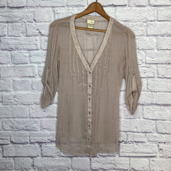 Daytrip Buckle Small S Beige Embellished‎ Beaded Pintuck Roll-tab Button Blouse - Picture 3 of 5